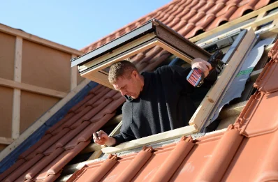 Pose de fenêtres de toit Velux à Mélagues